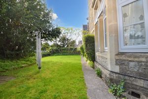 Shared Garden- click for photo gallery